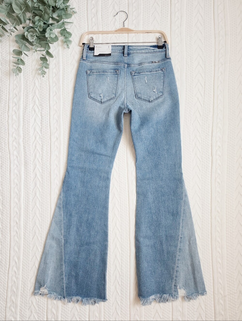 KanCan Mid Rise Medium Contrast Wash Flare Jeans Vintage Style Stretch 7/27 NEW - Picture 7 of 12